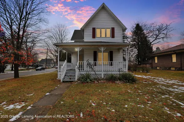 314 W Washington Street, DeWitt, MI 48820