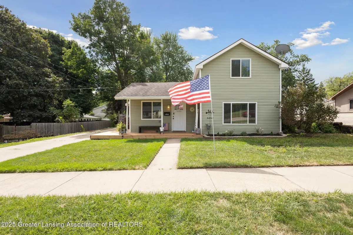 606 E Railroad Street, Saint Johns, MI 48879 - Image #1