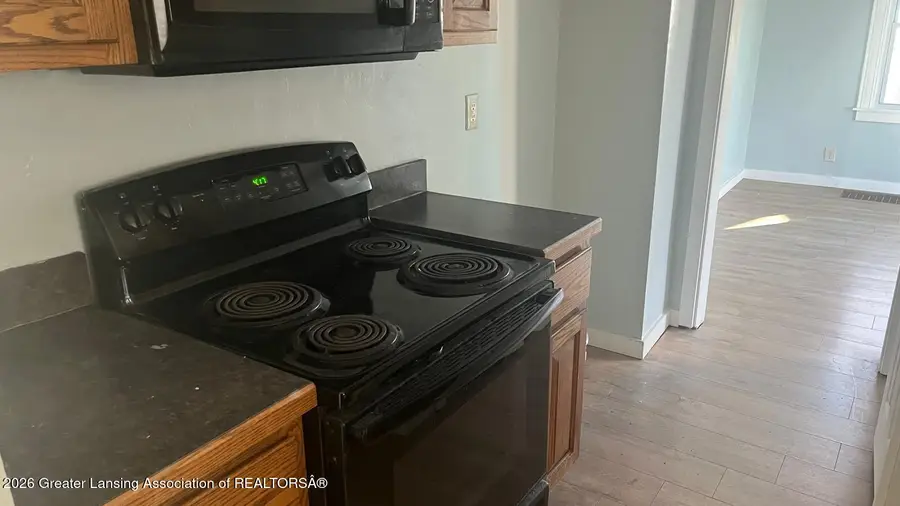 5684 Shaw Street, Haslett, MI 48840 - #3