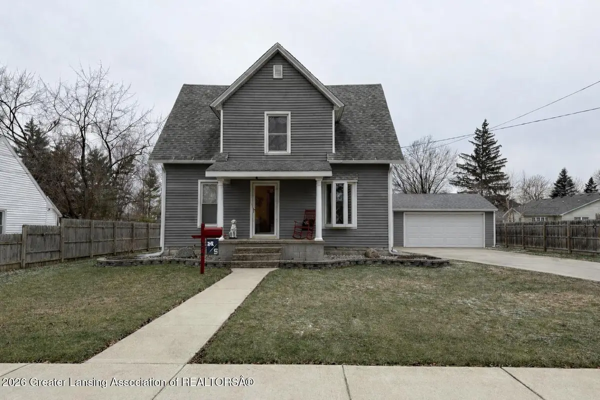 806 S Church Street, Saint Johns, MI 48879 - Image #1
