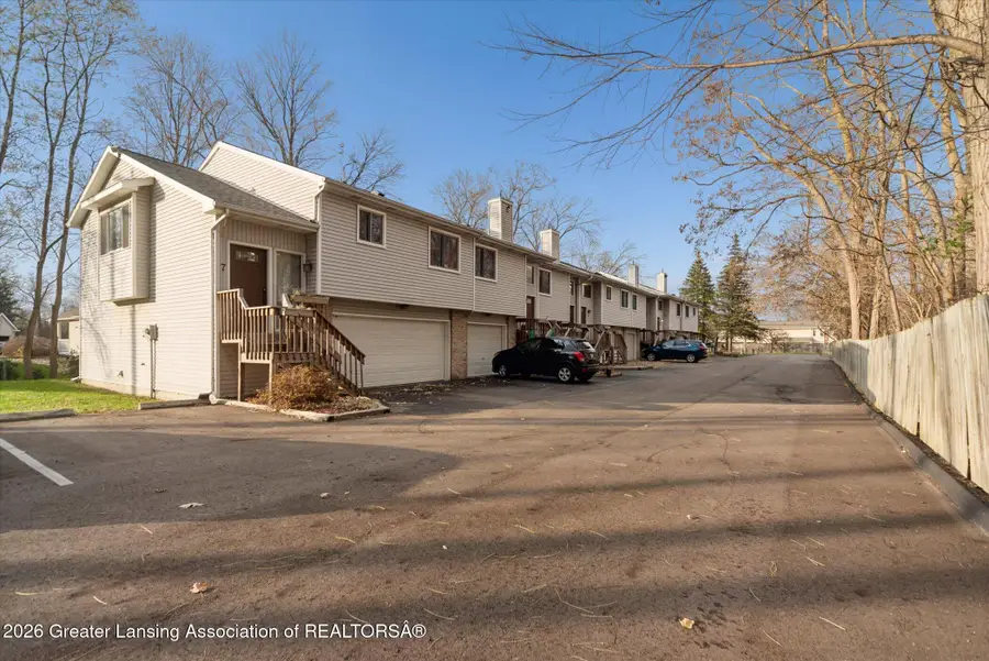 5041 E Willoughby Road #4, Holt, MI 48842 - Image #2