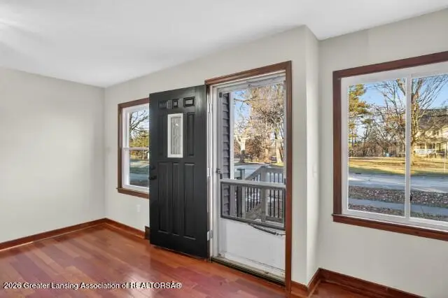 735 N Cochran Avenue, Charlotte, MI 48813 - Image #2