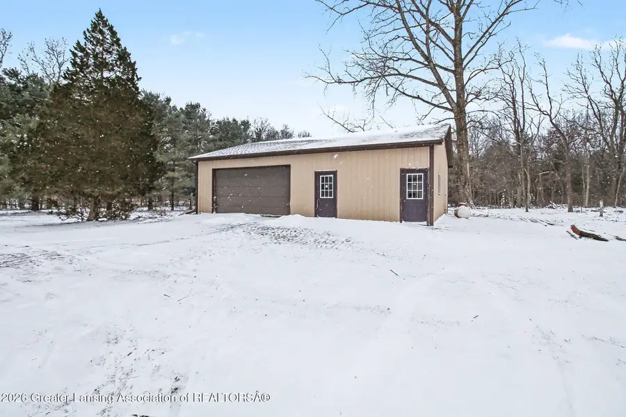 1325 Decamp Road, Leslie, MI 49251 - Image #2