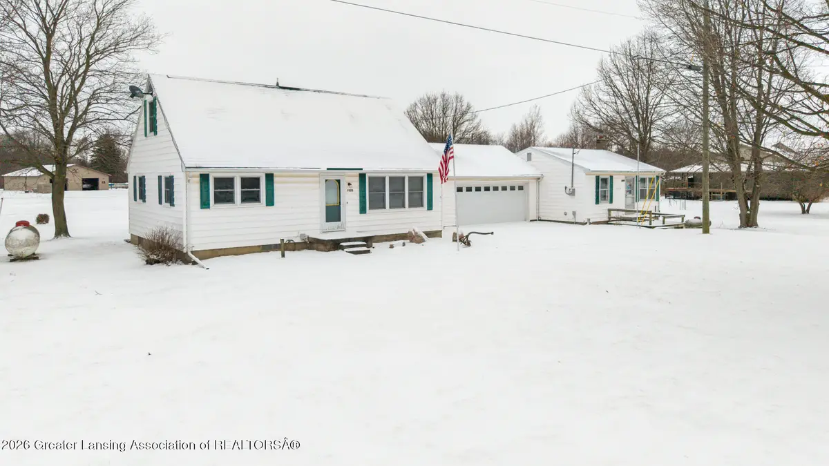 7220 E 5 Point Highway, Eaton Rapids, MI 48827 - Image #1