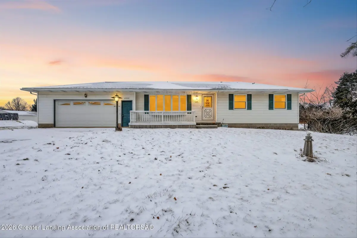 2934 Carlisle Highway, Charlotte, MI 48813 - Image #1