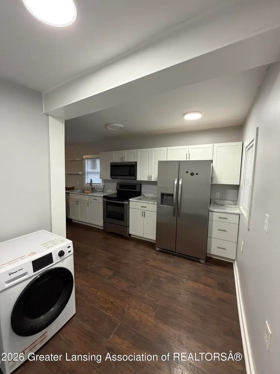 2401 Vining Street, Jackson, MI 49203 - Image #3