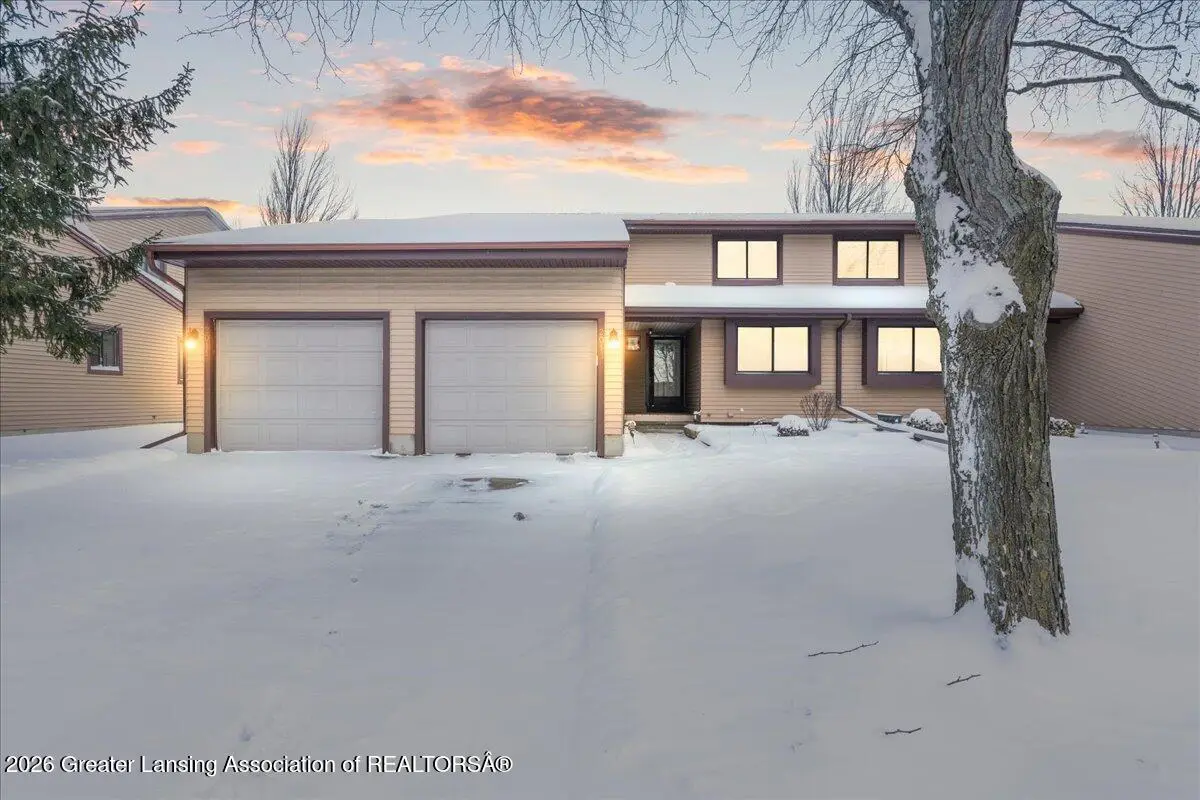 2011 E Provincial House Drive, Lansing, MI 48910 - Image #1