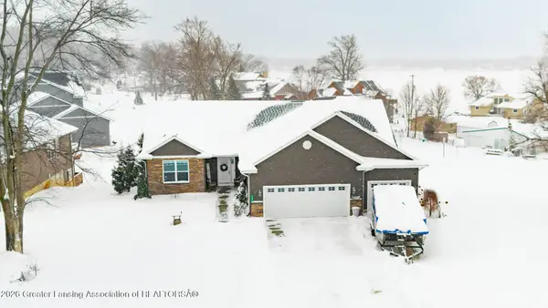 11136 Resort Road, Pleasant Lake, MI 49272