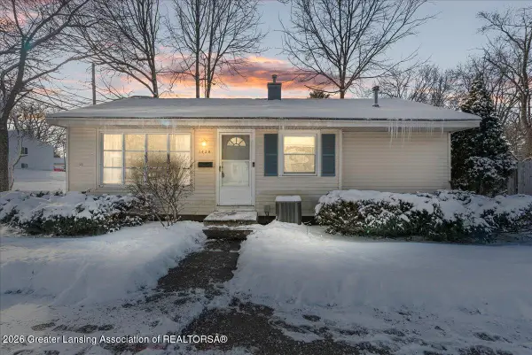 1420 Snyder Road, East Lansing, MI 48823