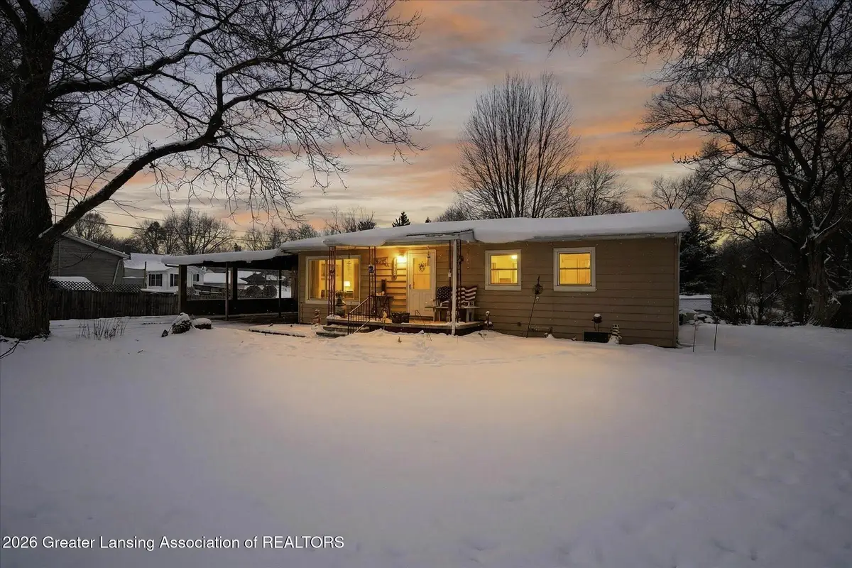 15940 Elmira Street, Lansing, MI 48906 - #1