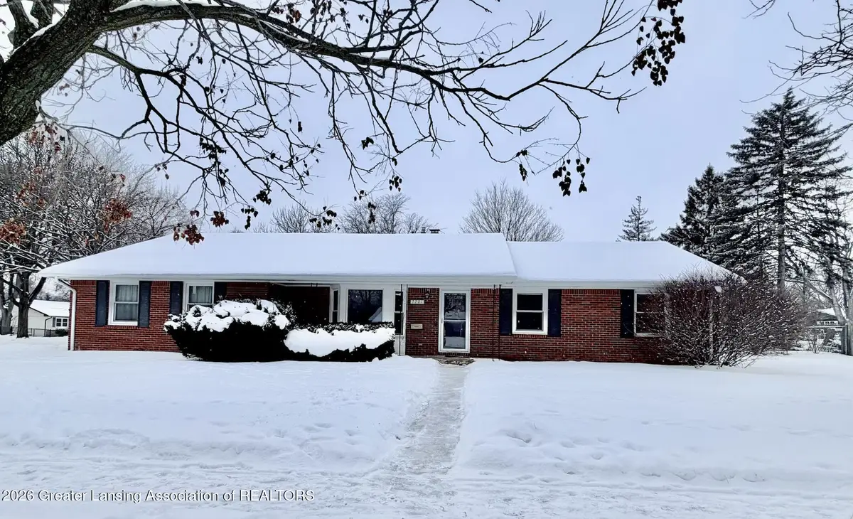2201 Post Oak Lane, Lansing, MI 48912 - Image #1
