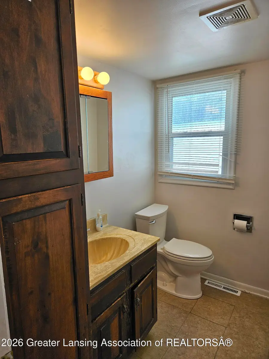 2800 Tecumseh River Road, Lansing, MI 48906 - Image #3