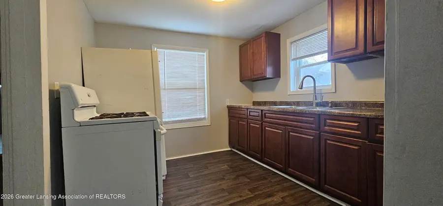 921 N Sycamore Street, Lansing, MI 48906 - Image #2