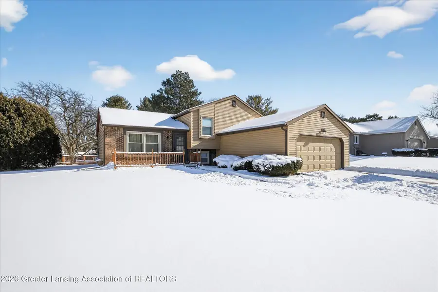 617 Dutch Hill Drive, Lansing, MI 48917 - Image #2