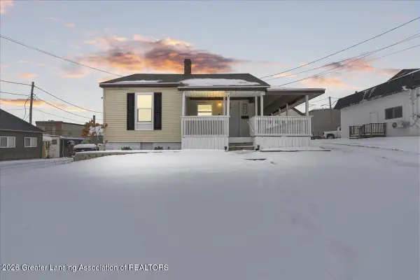 204 Brush Street, St. Johns, MI 48879