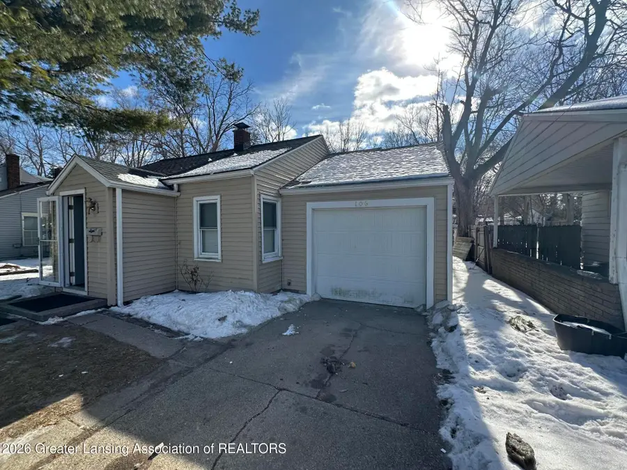 106 E Everettdale Avenue, Lansing, MI 48910 - #2