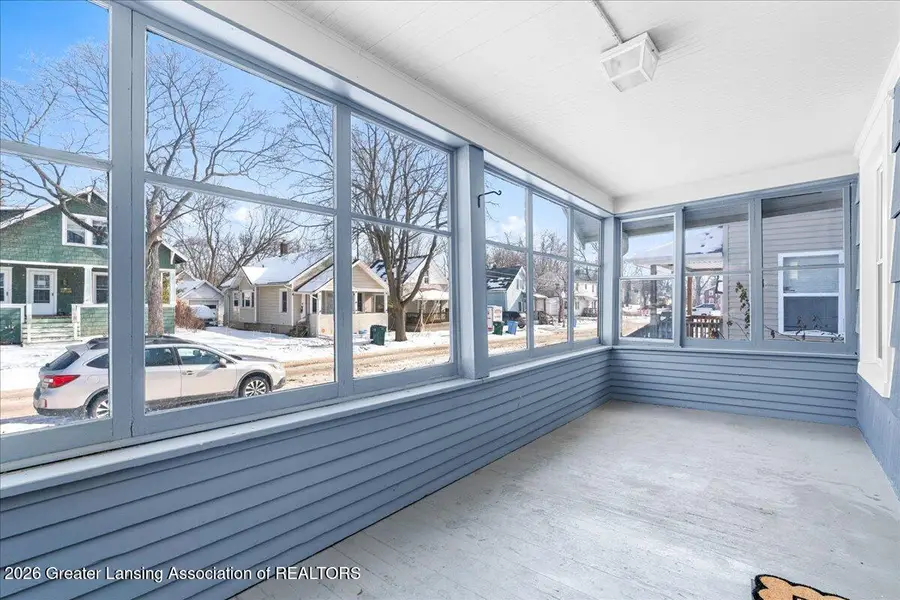 321 Westmoreland Avenue, Lansing, MI 48915 - #2