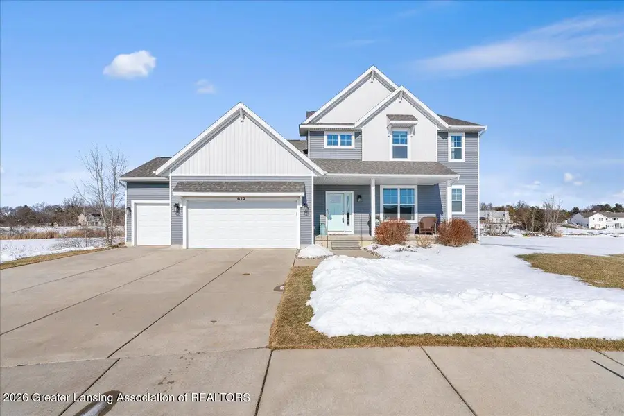 612 Launch Point Drive, Perry, MI 48872 - #2