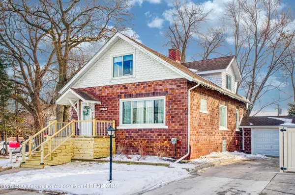 18068 Elizabeth Street, Roseville, MI 48066