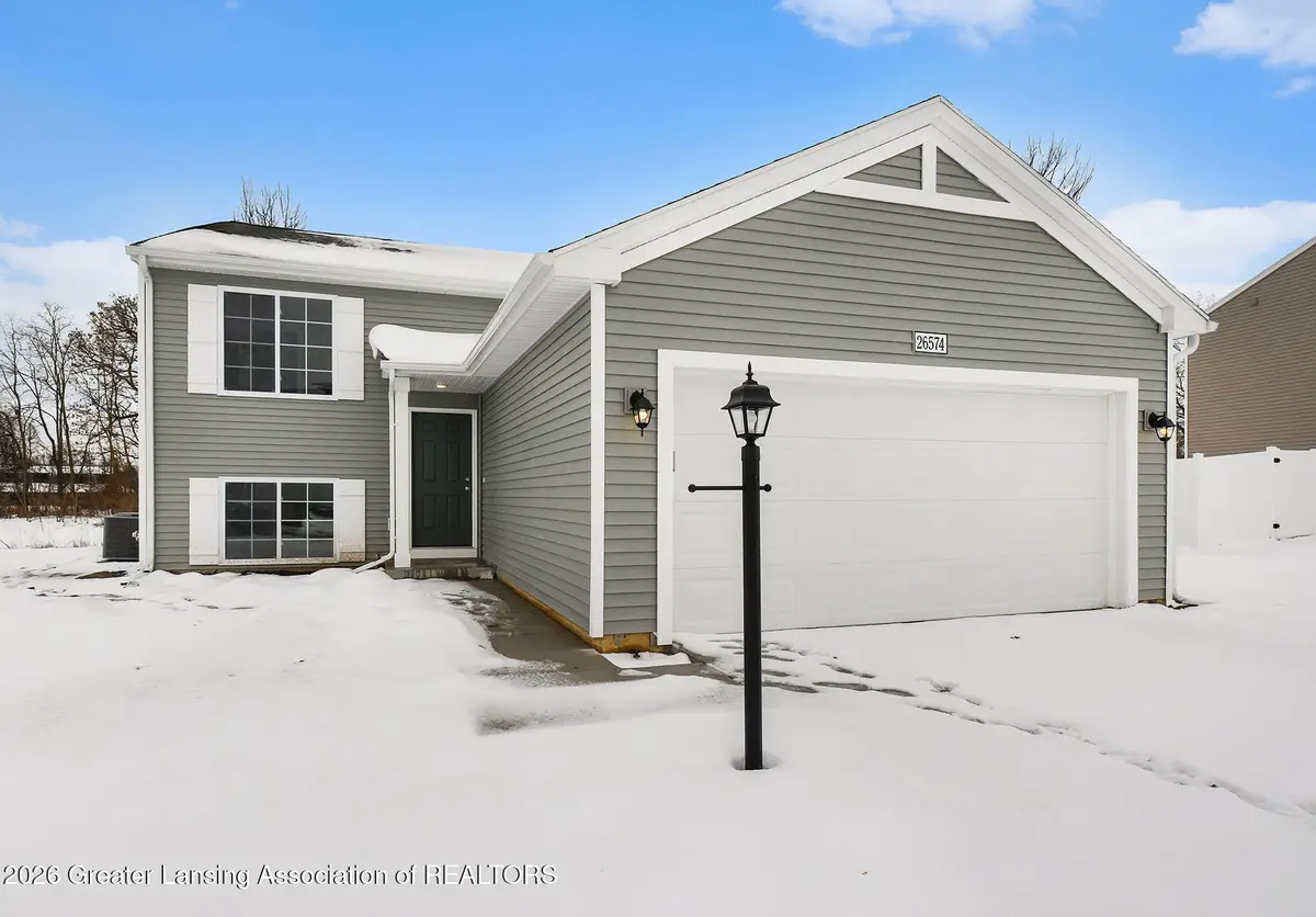 764 St Andrews Drive, Eaton Rapids, MI 48827 - #1