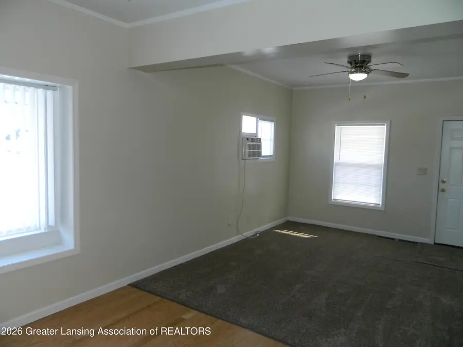 900 W Mount Hope Avenue, Lansing, MI 48910 - #3
