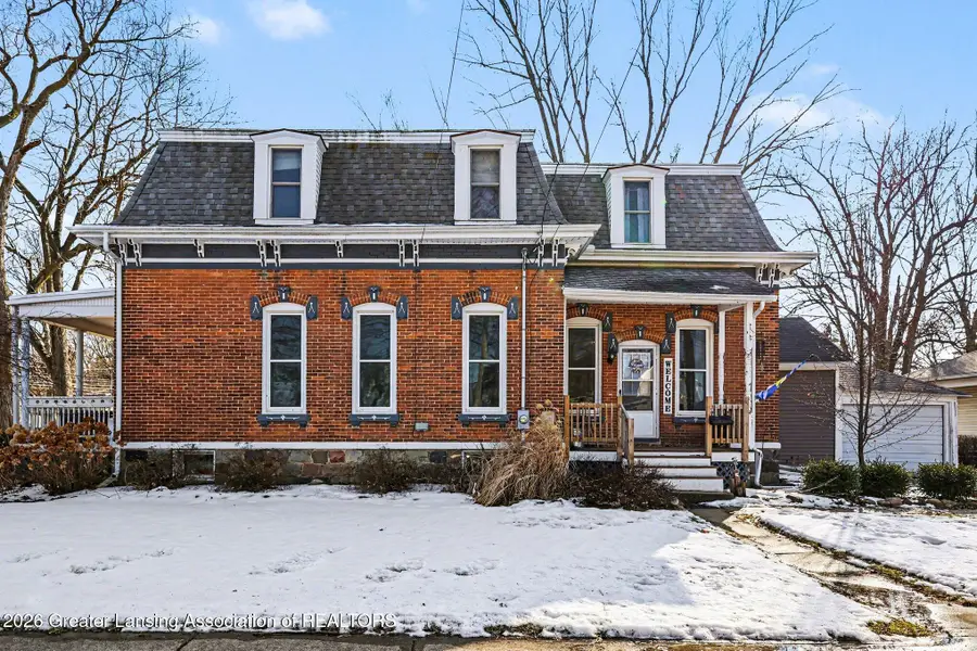 909 N Clinton Avenue, Saint Johns, MI 48879 - #2