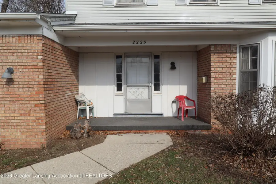 2225 Montego Drive, Lansing, MI 48912 - #2