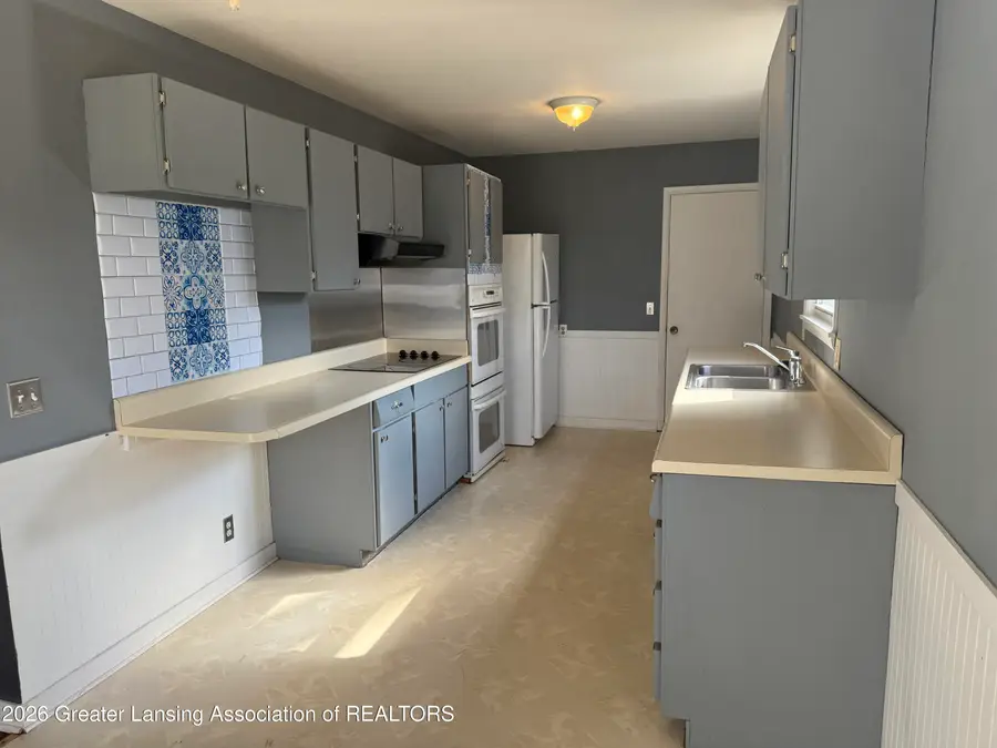 5723 Taffy Parkway, Lansing, MI 48911 - #3