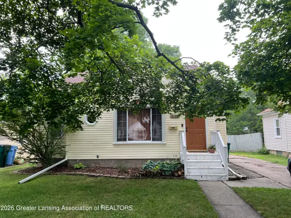 2118 Roberts Lane, Lansing, MI 48910