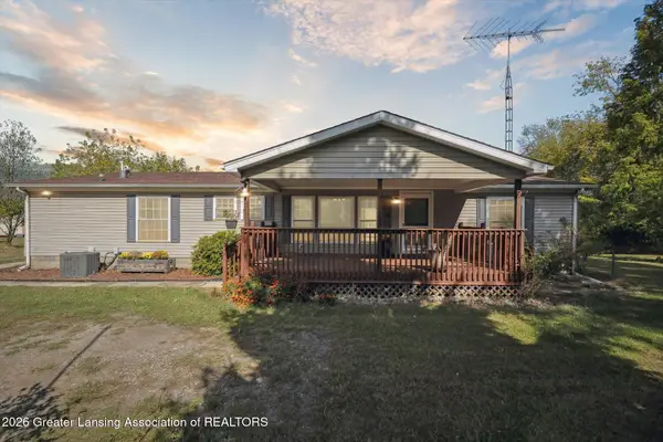 6838 Moreland Road, Jonesville, MI 49250