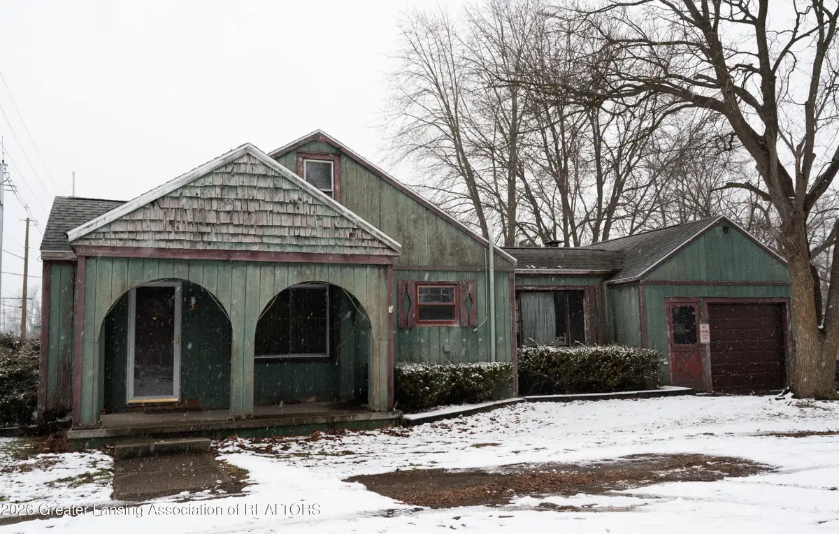 1808 W Jolly Road, Lansing, MI 48910 - #1
