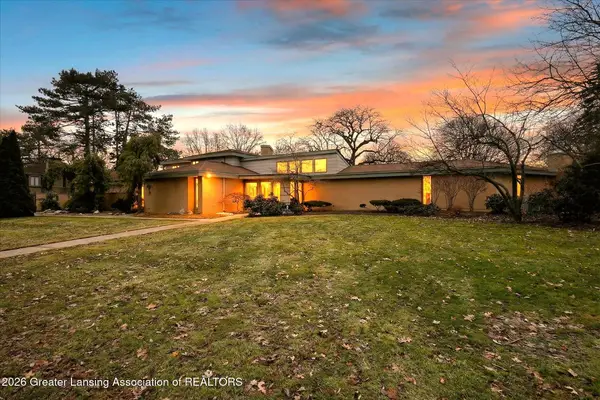 1341 Cambridge Road, Lansing, MI 48911