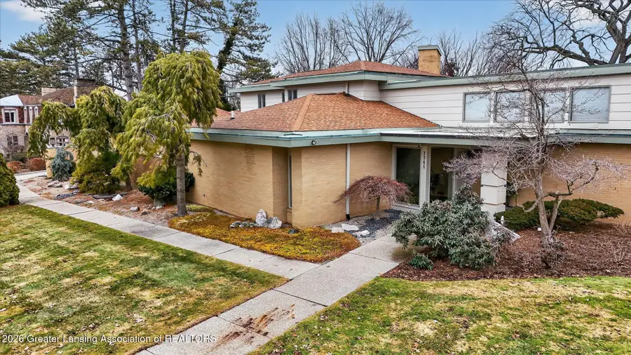 1341 Cambridge Road, Lansing, MI 48911 - #2