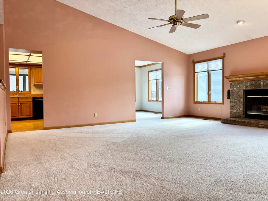 5091 Runnymede Drive, Holt, MI 48842 - #3