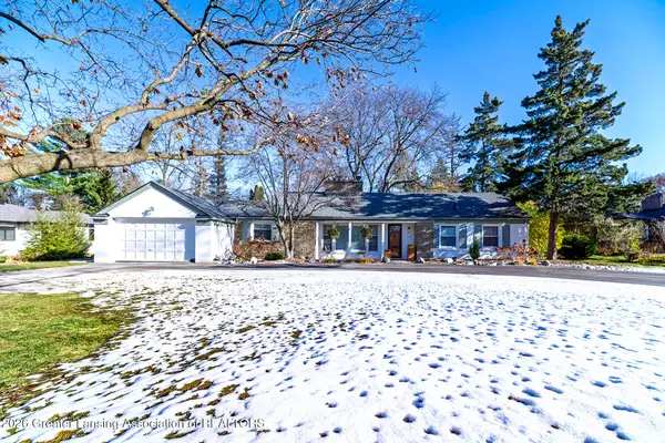 1120 Portage Path, East Lansing, MI 48823