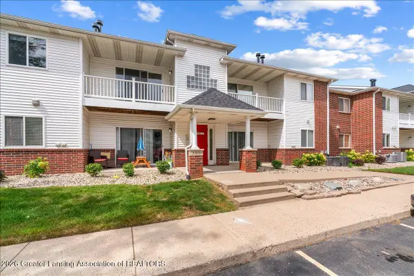 311 Carom Circle #59, Mason, MI 48854