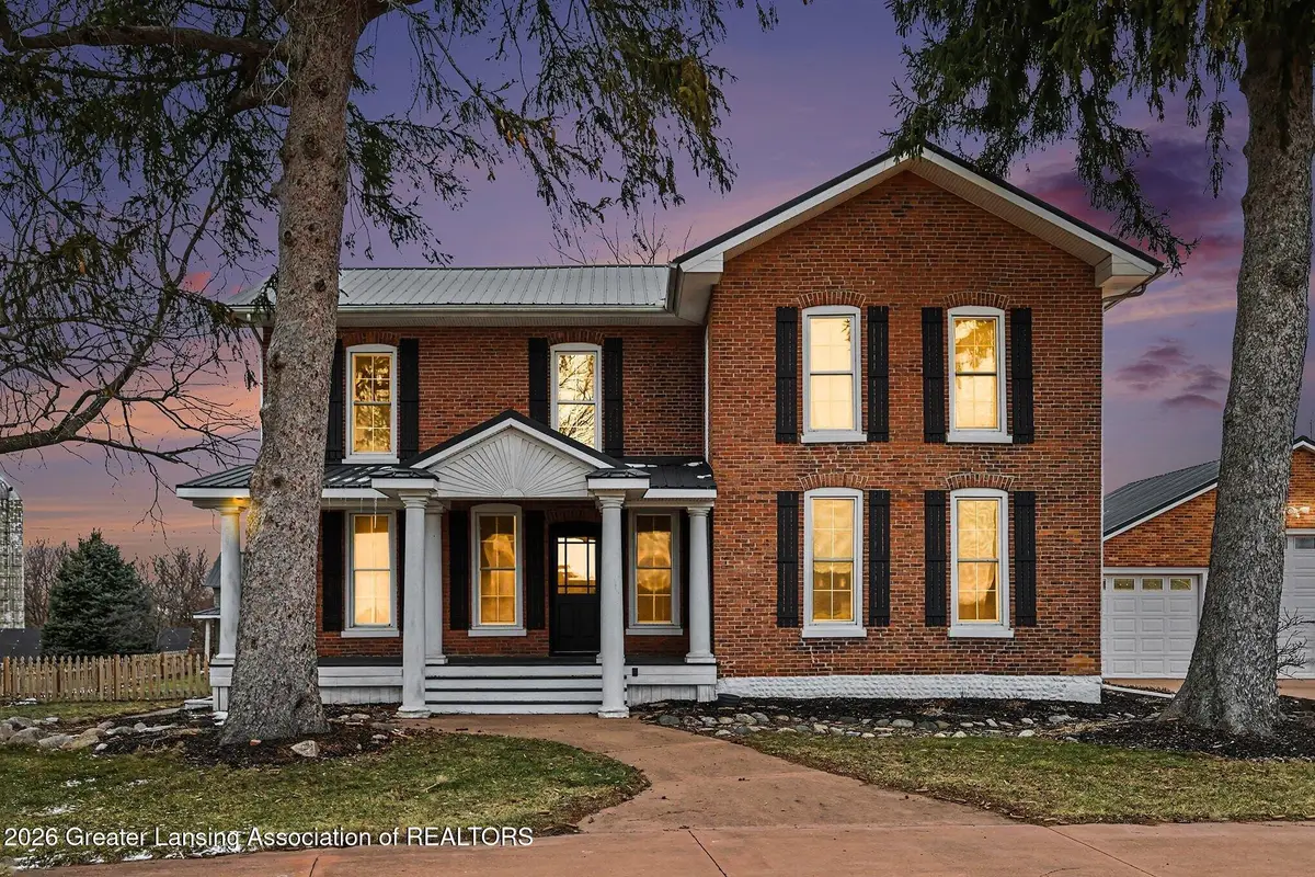 1972 Carlisle Highway, Charlotte, MI 48813 - #1