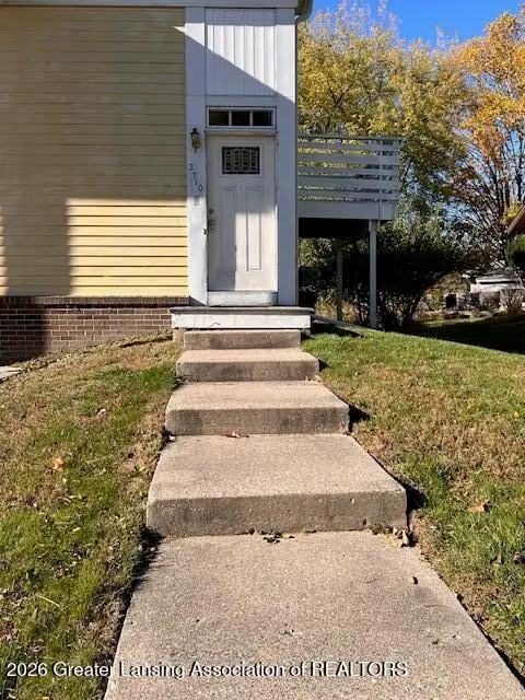 2710-2712 Geert Court, Lansing, MI 48910 - #3