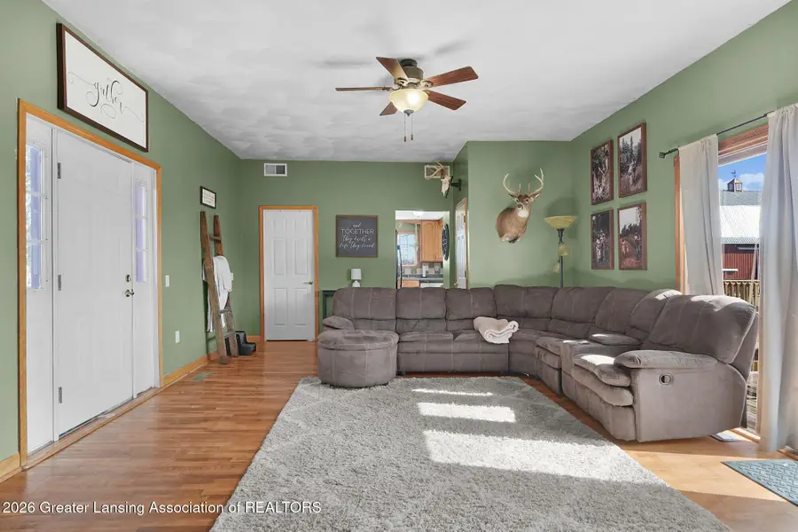 9604 Island Highway, Eaton Rapids, MI 48827 - #3