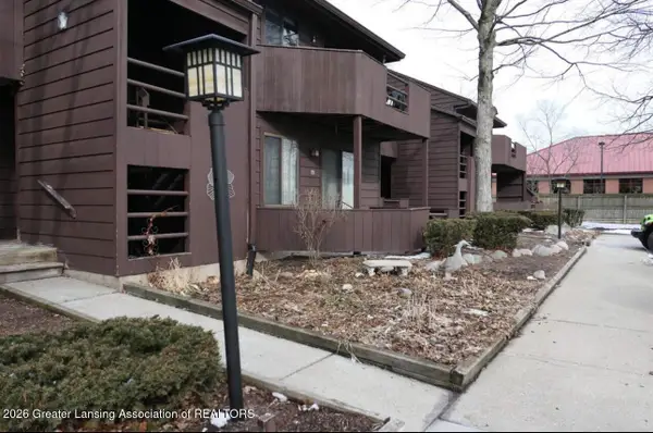 205 E Jolly Road #6, Lansing, MI 48910