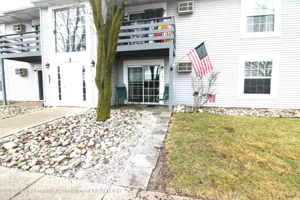 1151 Sunview Drive, St. Johns, MI 48879