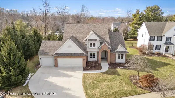 13282 Blaisdell Drive, DeWitt, MI 48820