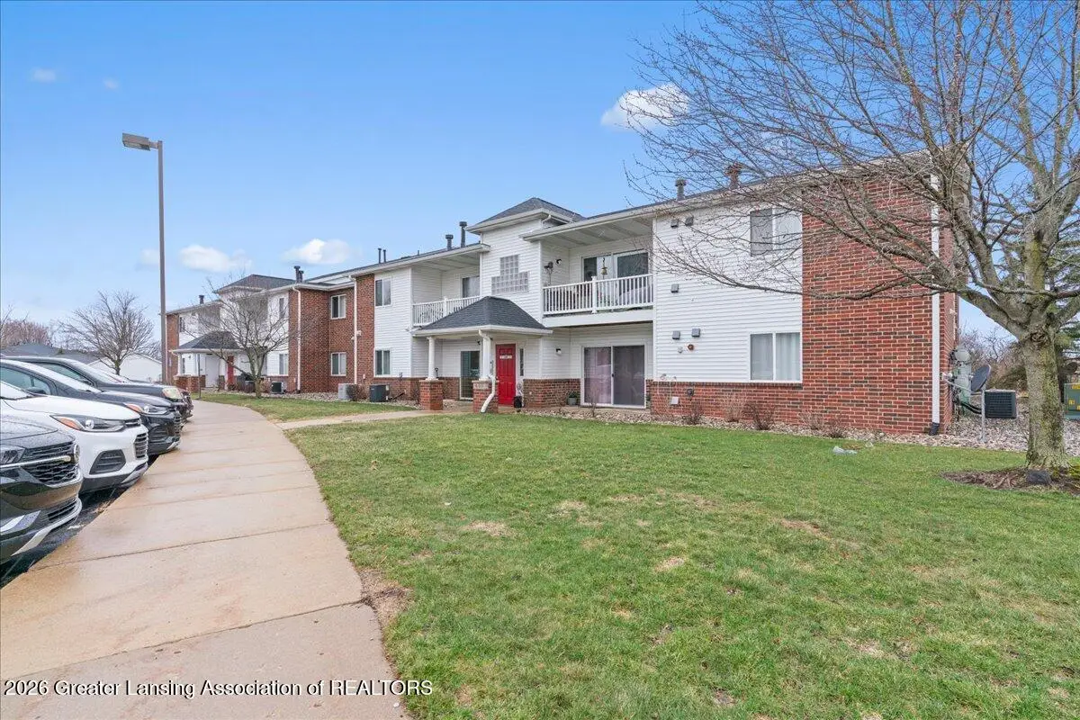 607 Carom Circle, Mason, MI 48854 - #1