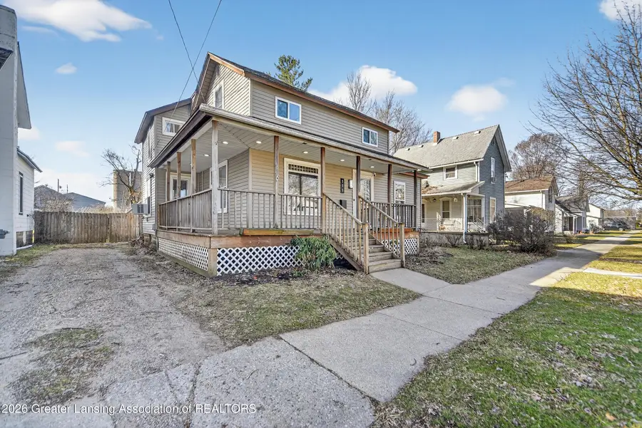 111 W Steel Street, Saint Johns, MI 48879 - #2