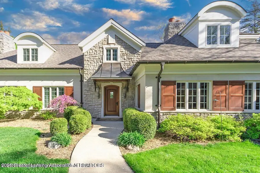 2 Locust Lane, Lansing, MI 48911 - #2