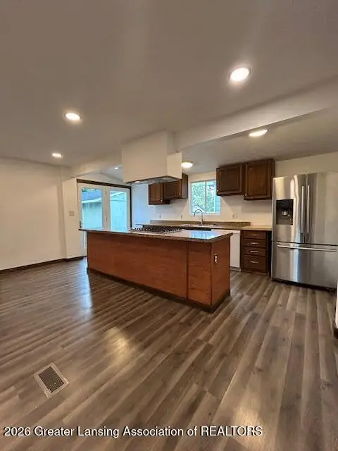 606 W Gibbs Street, Saint Johns, MI 48879 - #3