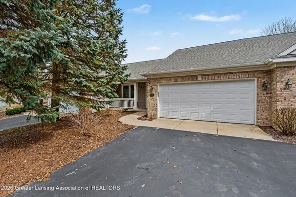 636 Abbey Mill Drive #Se, Ada, MI 49301