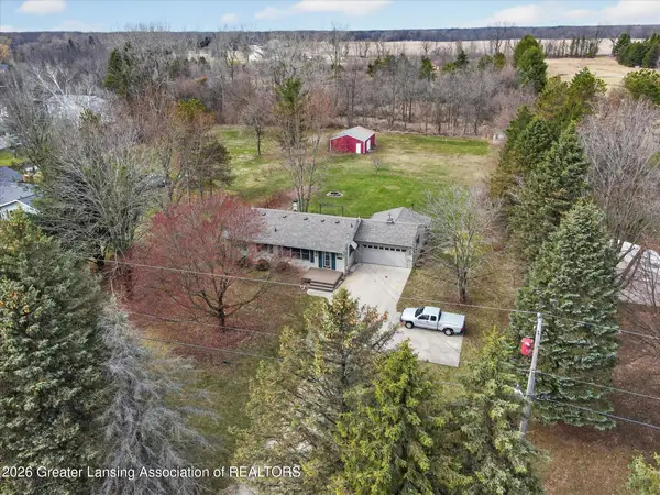 11237 W Wilbur Highway, Eaton Rapids, MI 48827