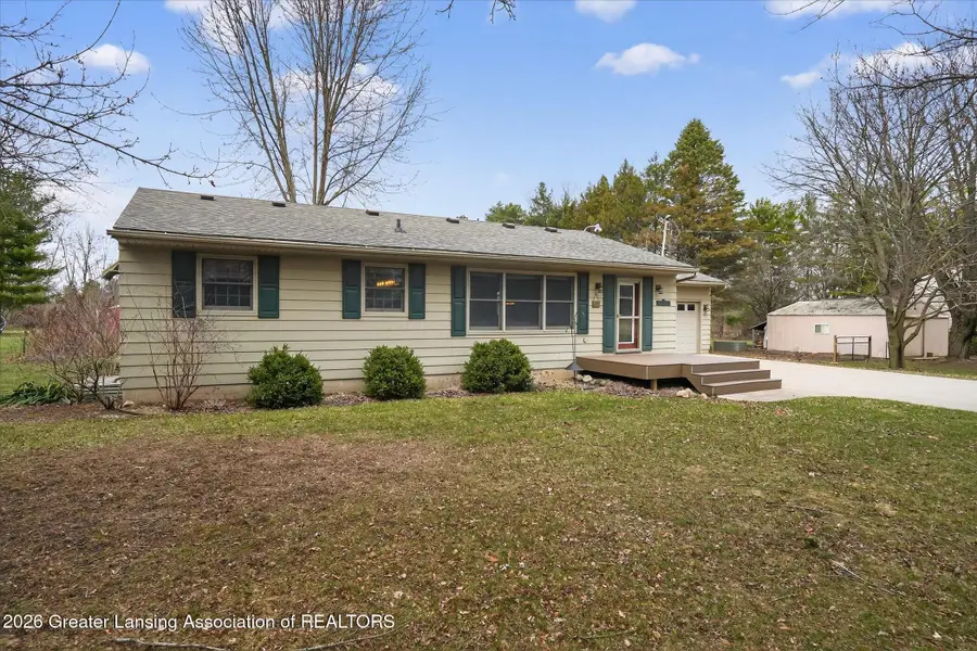 11237 W Wilbur Highway, Eaton Rapids, MI 48827 - #3