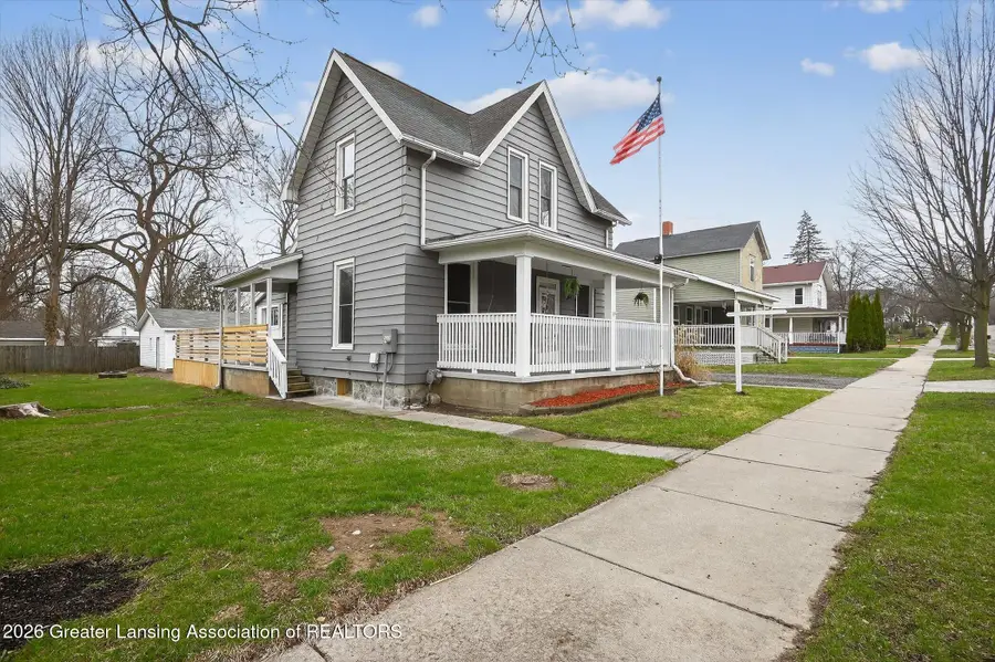 207 W Bellevue Street, Leslie, MI 49251 - #3